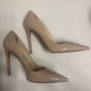 Prada “Calzature Donna” Patent Leather Heels/Pumps